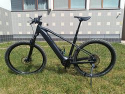 Cube Reaction Hybrid PRO 800 XL 2025 v záruce