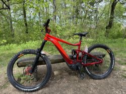 Giant Giant Reign E+1 Pro