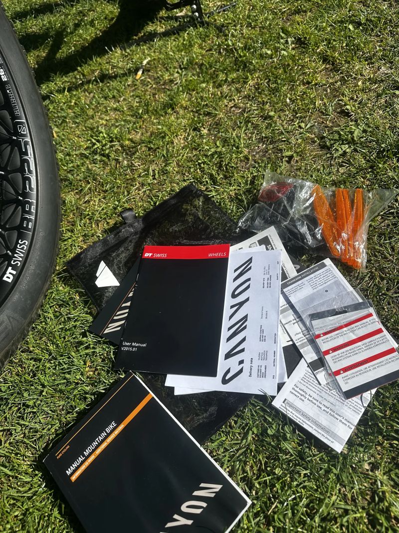 Canyon Dude CF vel.S