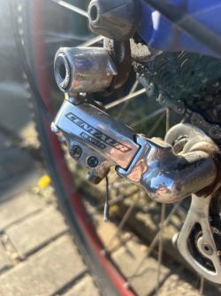 Cyklokrosové kolo Cube