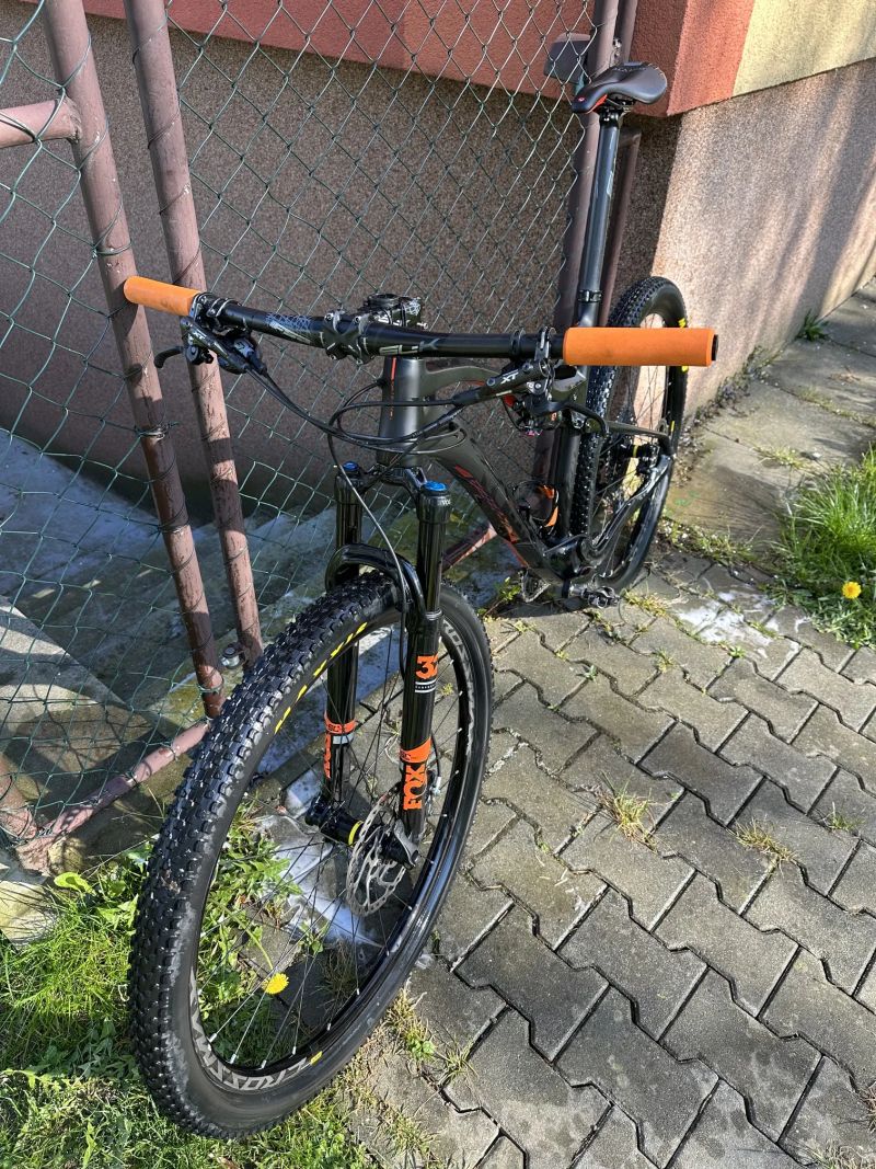 Horské kolo Orbea OIZ M30 Eagle 2018