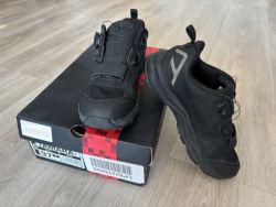 Spiuk tretry Amara MTB 37