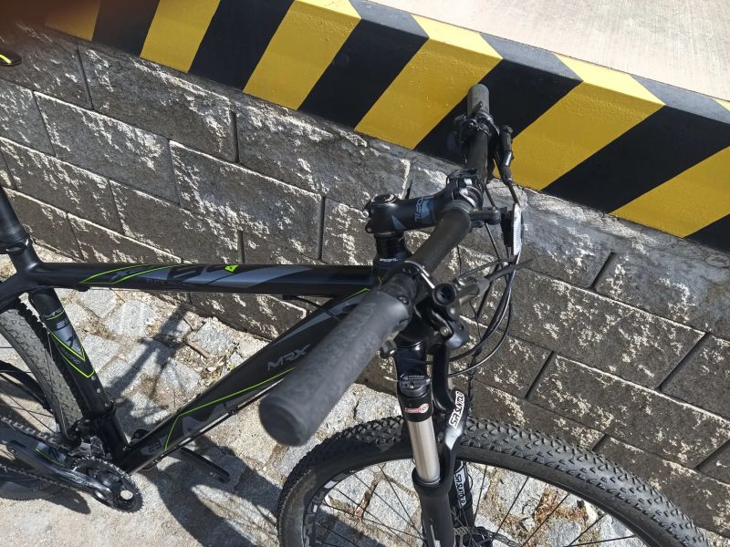 MRX 29" MRX-Elite X8 19,5" černo-zelený