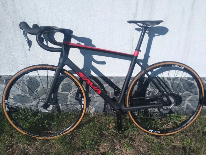 Karbon Sava 4.0 vel.56 Ultegra 