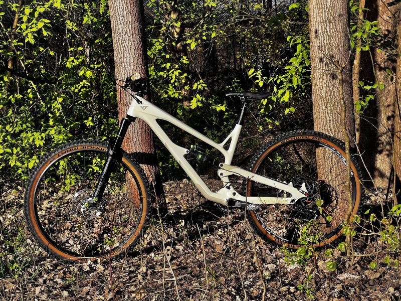 YT Industries Jeffsy