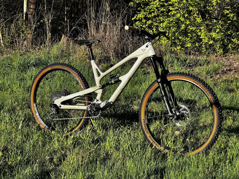YT Industries Jeffsy