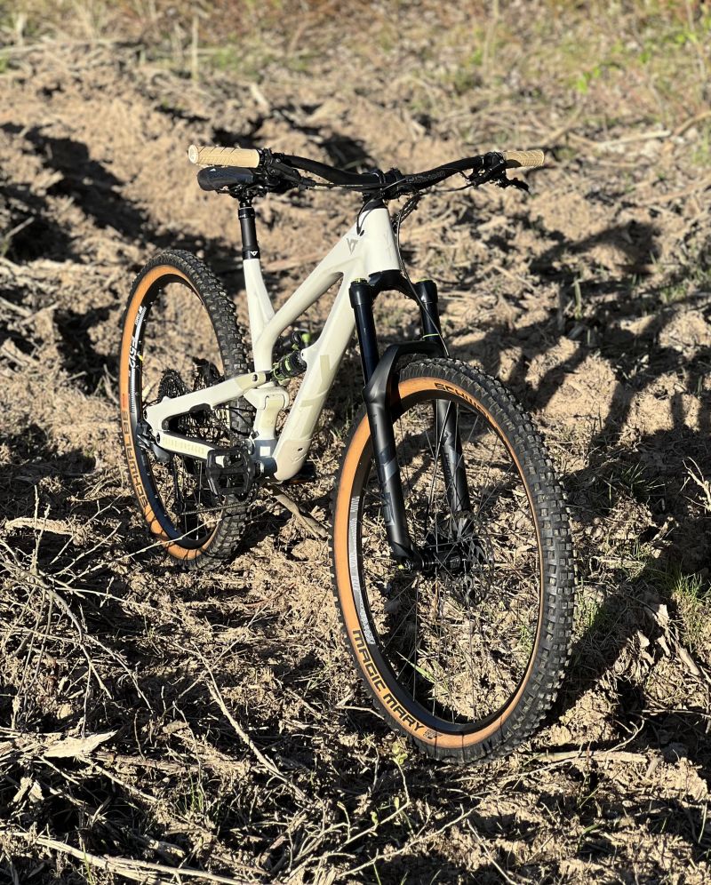 YT Industries Jeffsy