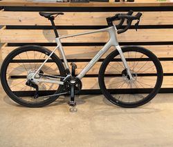 Cube Attain c62 SLX sleekgrey’n’prism 56,58,60