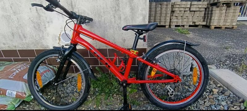Trek Wahoo 20 