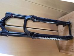 Rock Shox Lyrik 160mm Charger 3