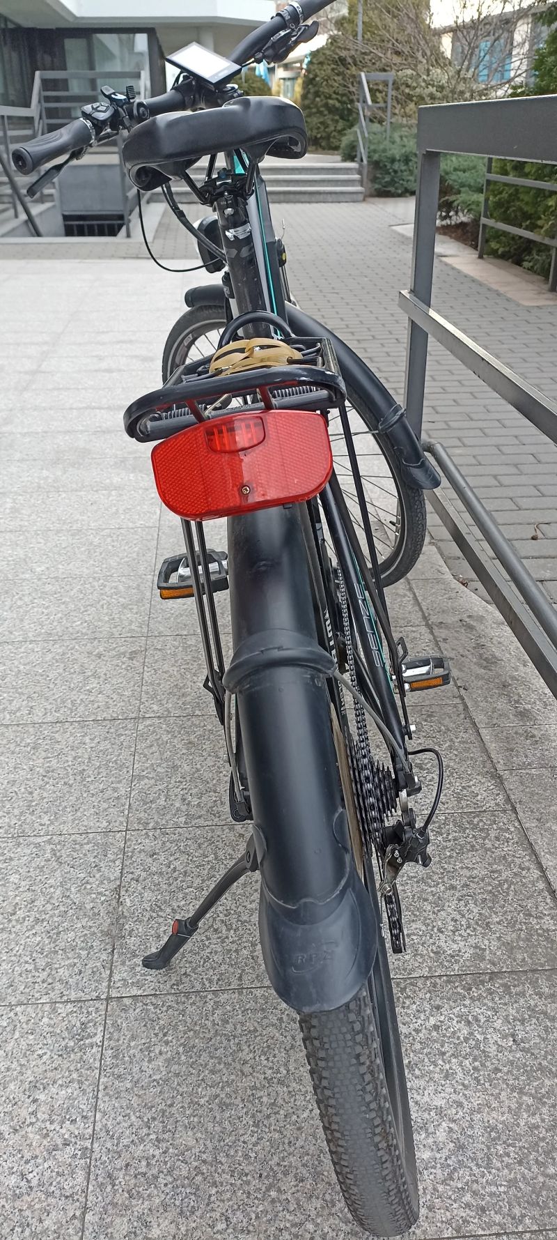 Dámské elektrokolo