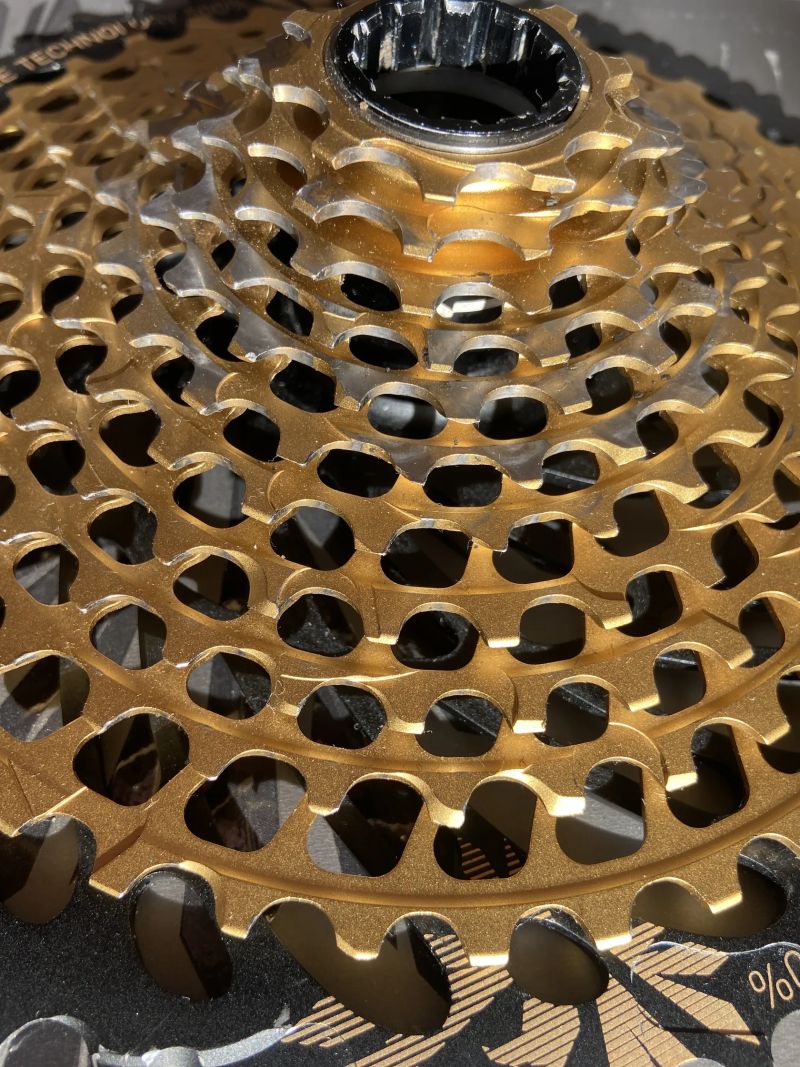 KAZETA SRAM EAGLE XX1 GOLD 10-50 KRÁTCE JETÁ