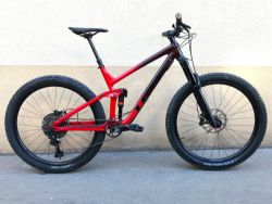 Trek SLASH 8 vel. L 29", zdvihy 160/160 mm