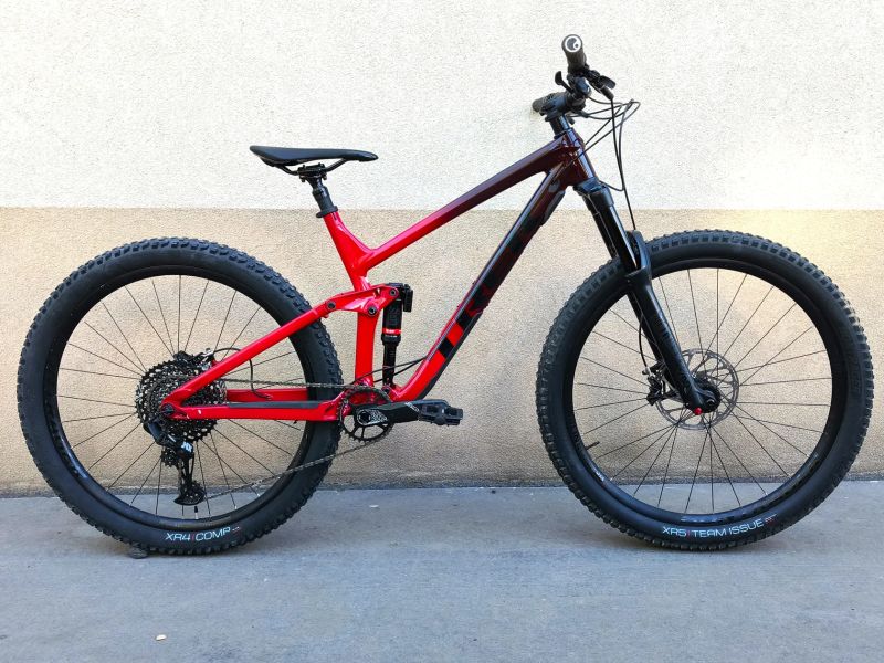 Trek SLASH 8 vel. L 29", zdvihy 160/160 mm