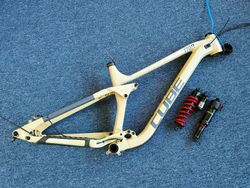 RÁM Cube Stereo 170R Race vel. M 29" 2022 zdihy 170/170 mm