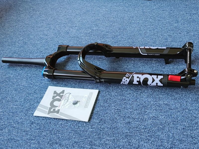 RÁM Cube Stereo 170R Race vel. M 29" 2022 zdihy 170/170 mm