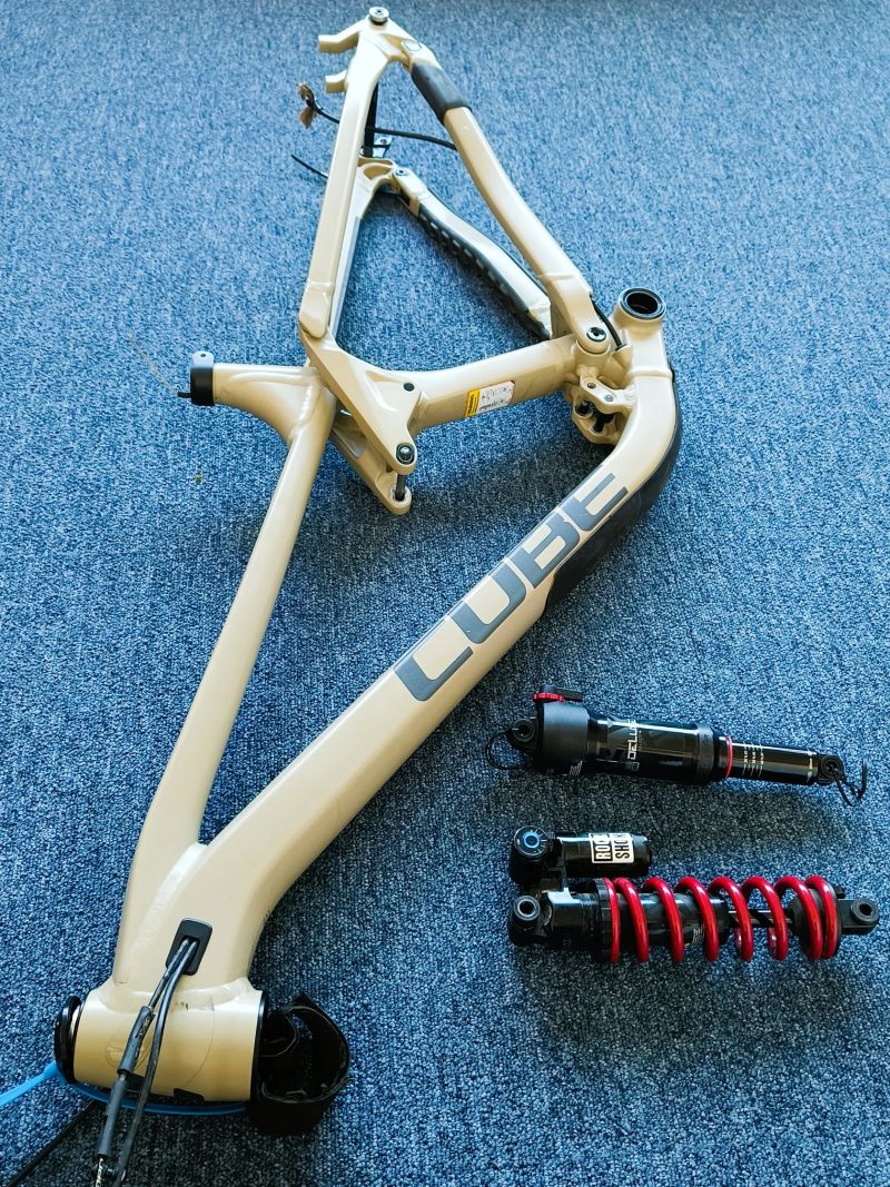 RÁM Cube Stereo 170R Race vel. M 29" 2022 zdihy 170/170 mm