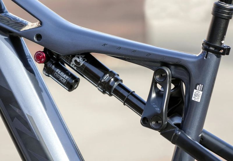 KTM MACINA KAPOHO ELITE