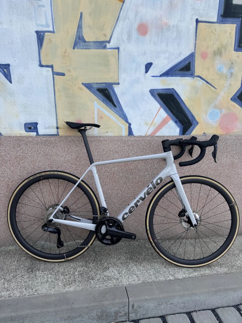 Cervélo R5 Ultegra DI2 Permafrost