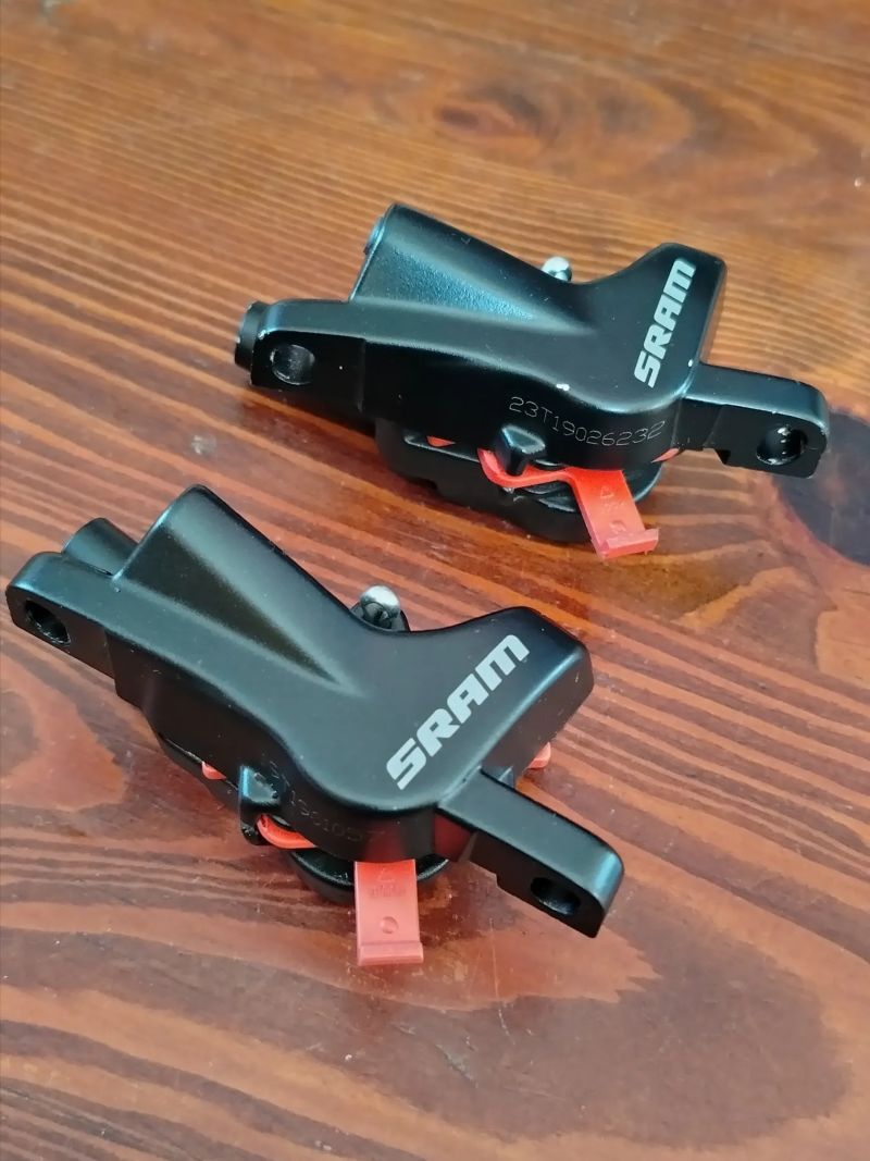 Brzdové třmeny Sram