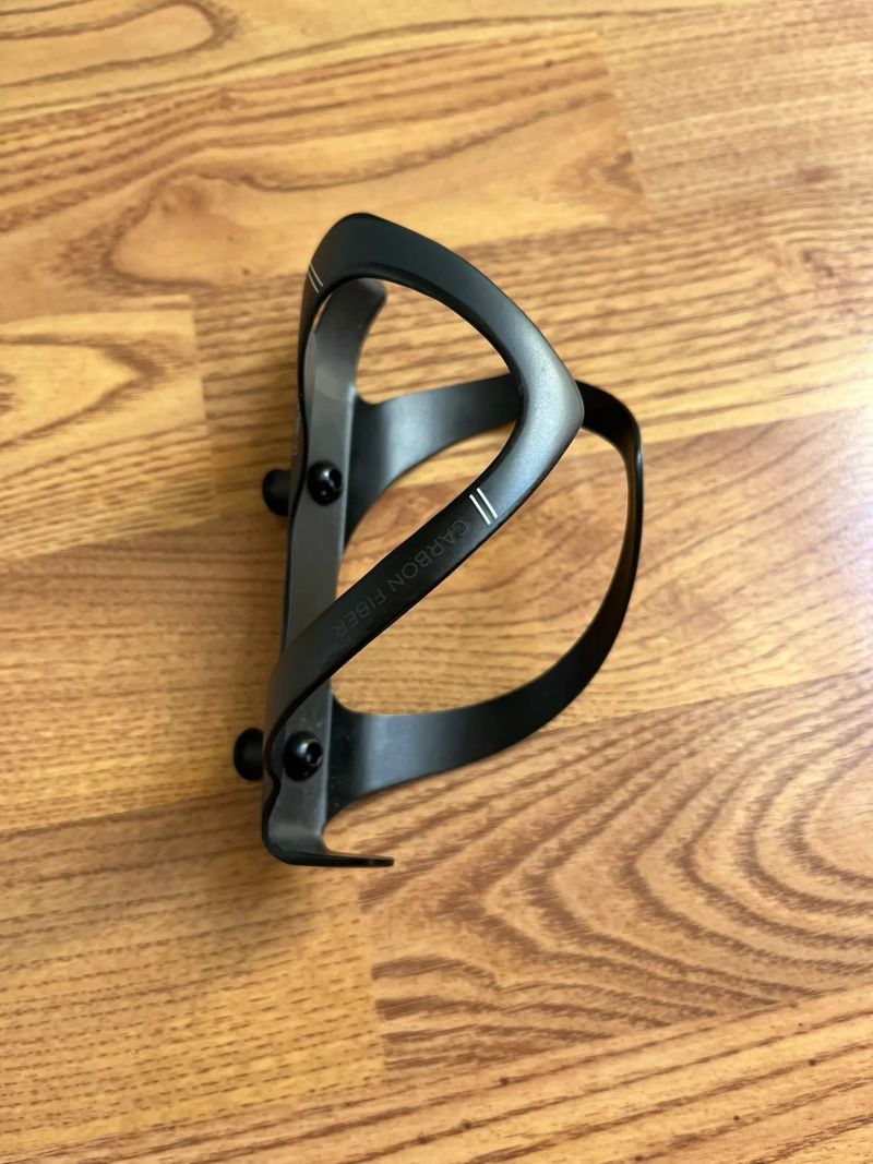 Prodám BBB BBC-37 FiberCage Bottle cage