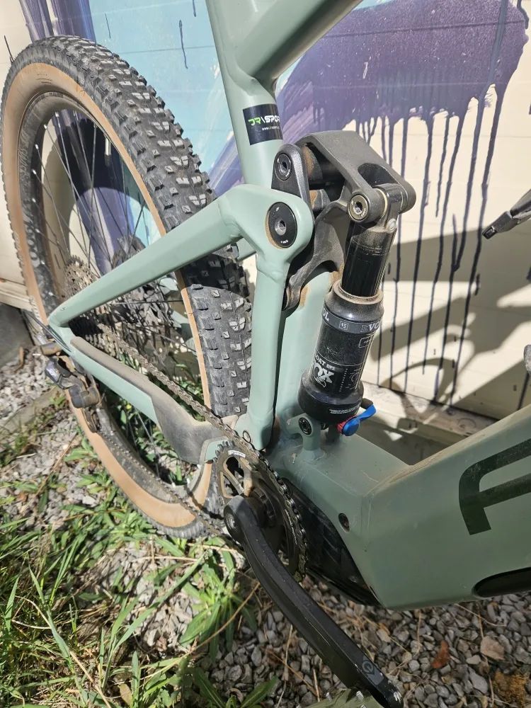 Focus Focus THRON2 6.9