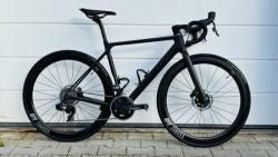 Canyon Ultimate CF SLX 8.0