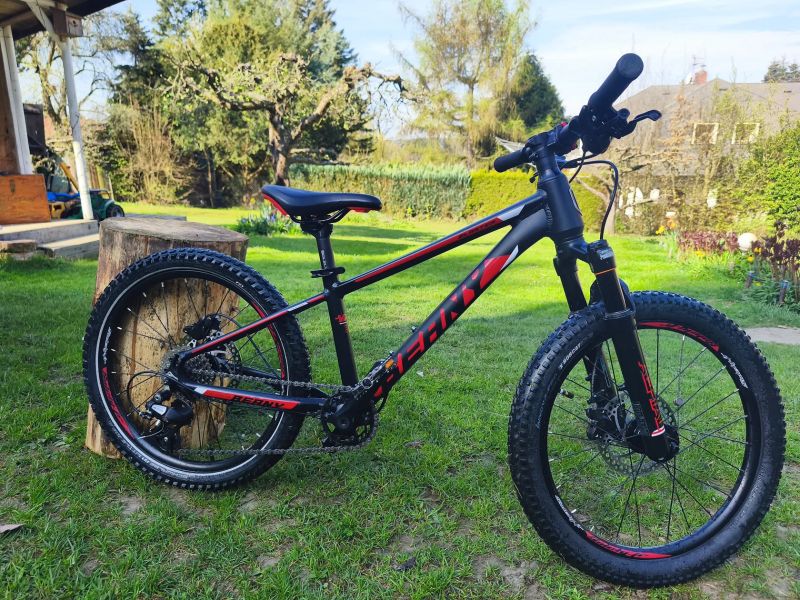 Prodám dětské kolo beany blastere - Red