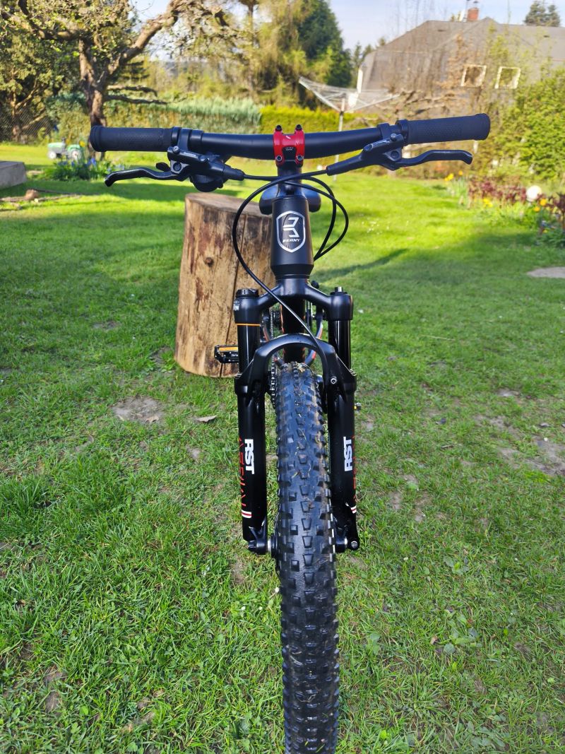 Prodám dětské kolo beany blastere - Red