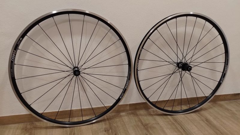 DT Swiss R460
