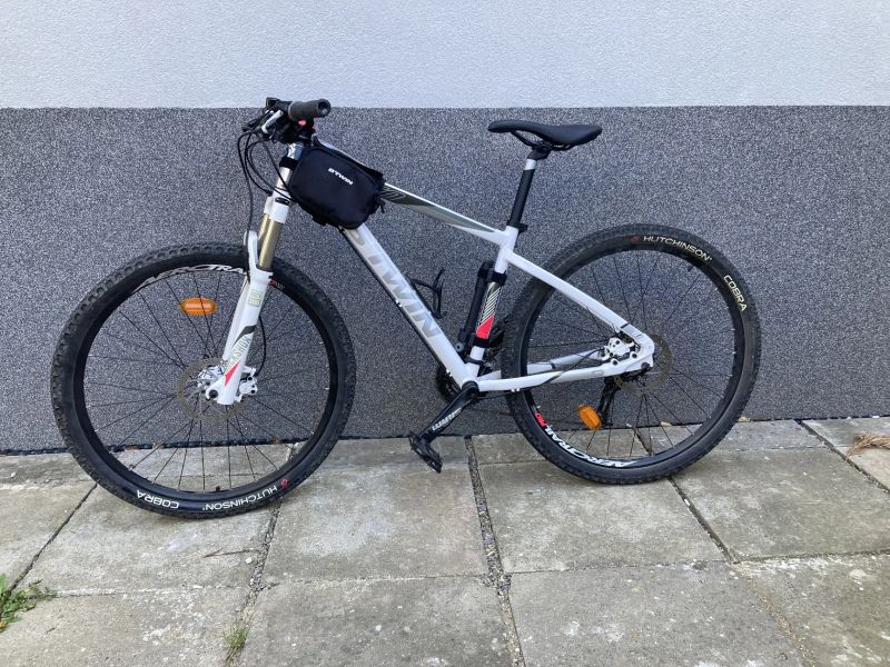 Kolo B-twin Rockshox vel. S