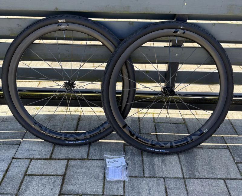 Gravel kola set - NEWMEN Advanced SL X.R.36 Fade-R 