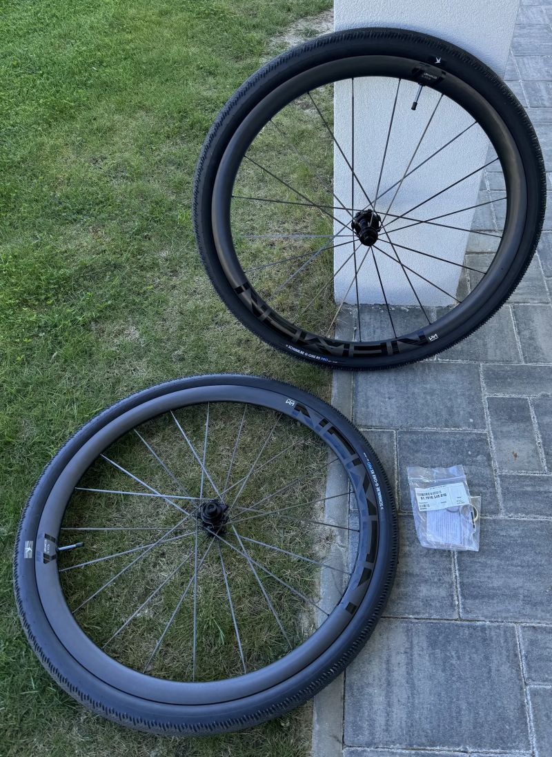 Gravel kola set - NEWMEN Advanced SL X.R.36 Fade-R 