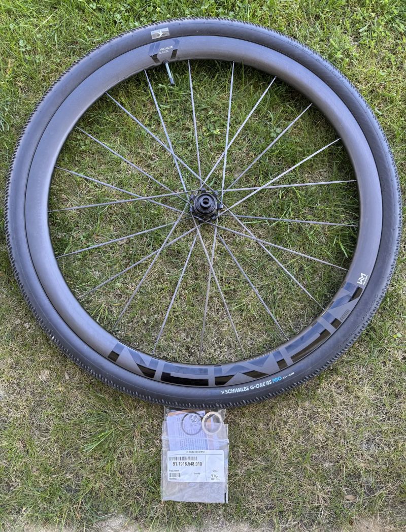 Gravel kola set - NEWMEN Advanced SL X.R.36 Fade-R 