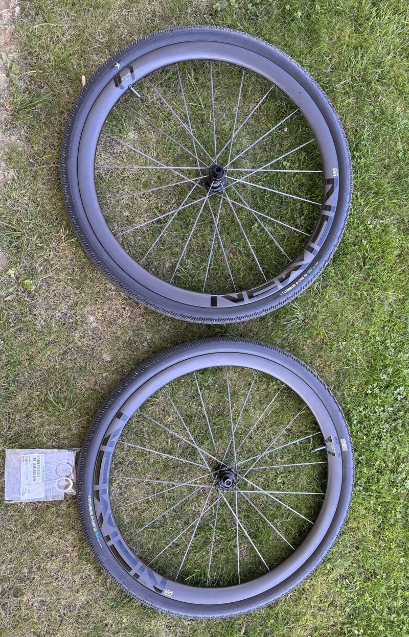 Gravel kola set - NEWMEN Advanced SL X.R.36 Fade-R 