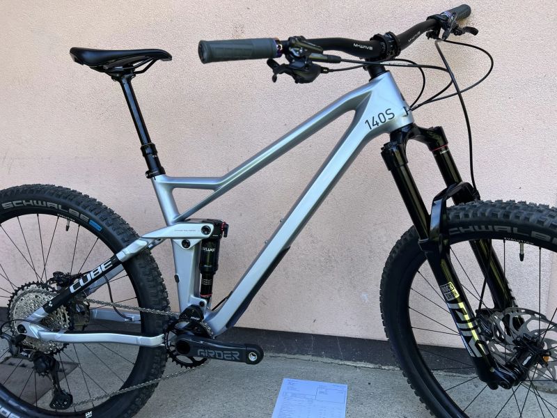 Nový Cube Stereo 140 HPC SL Carbon