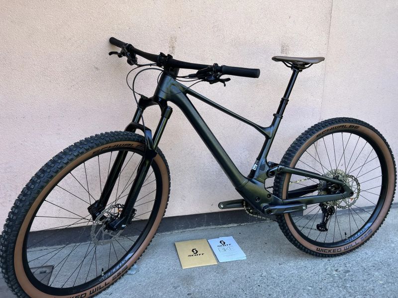 Nový Scott Spark 960 - PC: 77 990kč