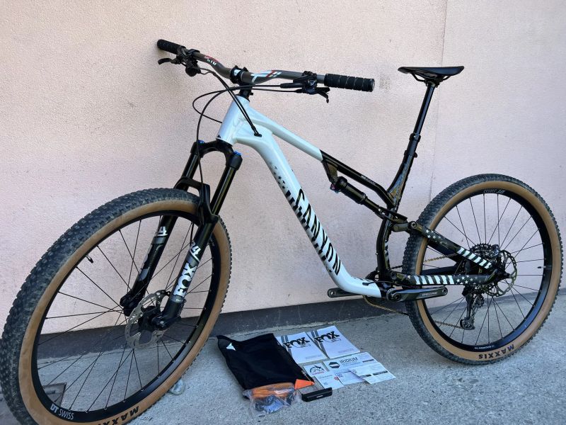 Canyon Neuron 6 - zánovní stav