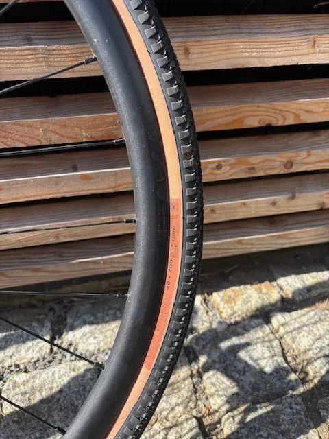 Zapletena kola Alexrims gravel