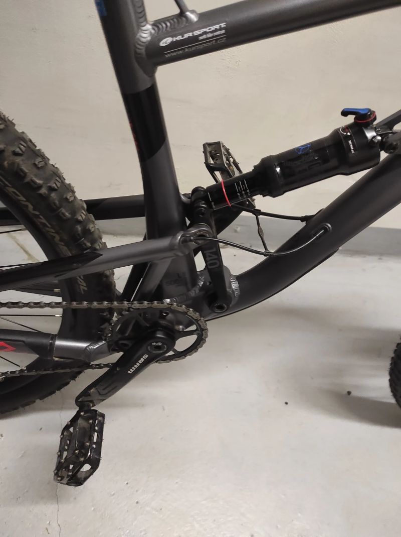 Celoodpružené kolo 29 Kellys Thorx 10 (L)