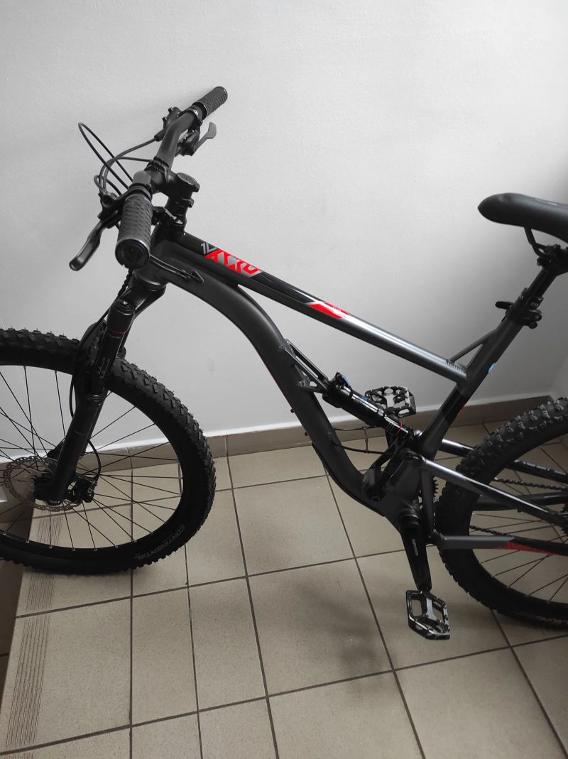 Celoodpružené kolo 29 Kellys Thorx 10 (L)