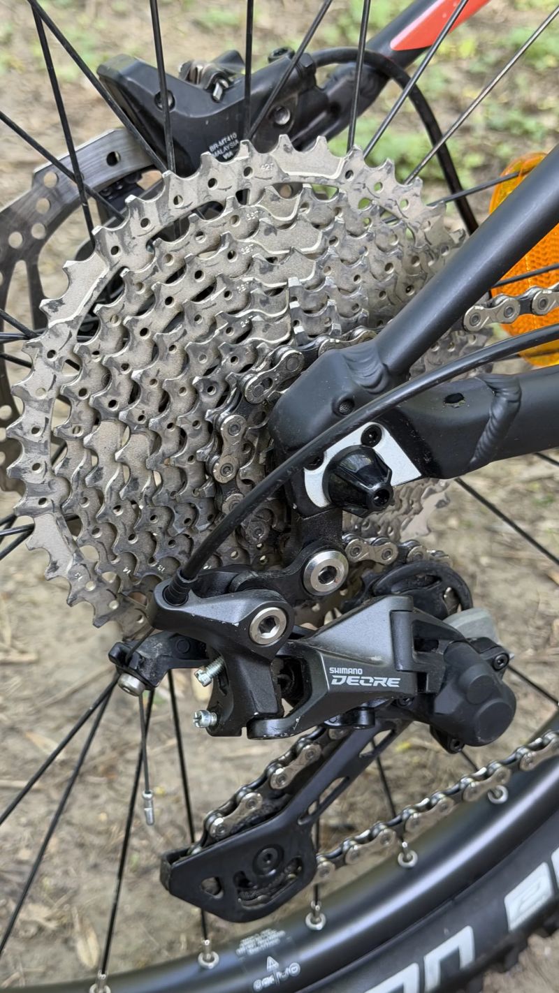 Orbea Laufey H20 24” – trail bike / vzduchová vidlice / teleskopická sedlovka