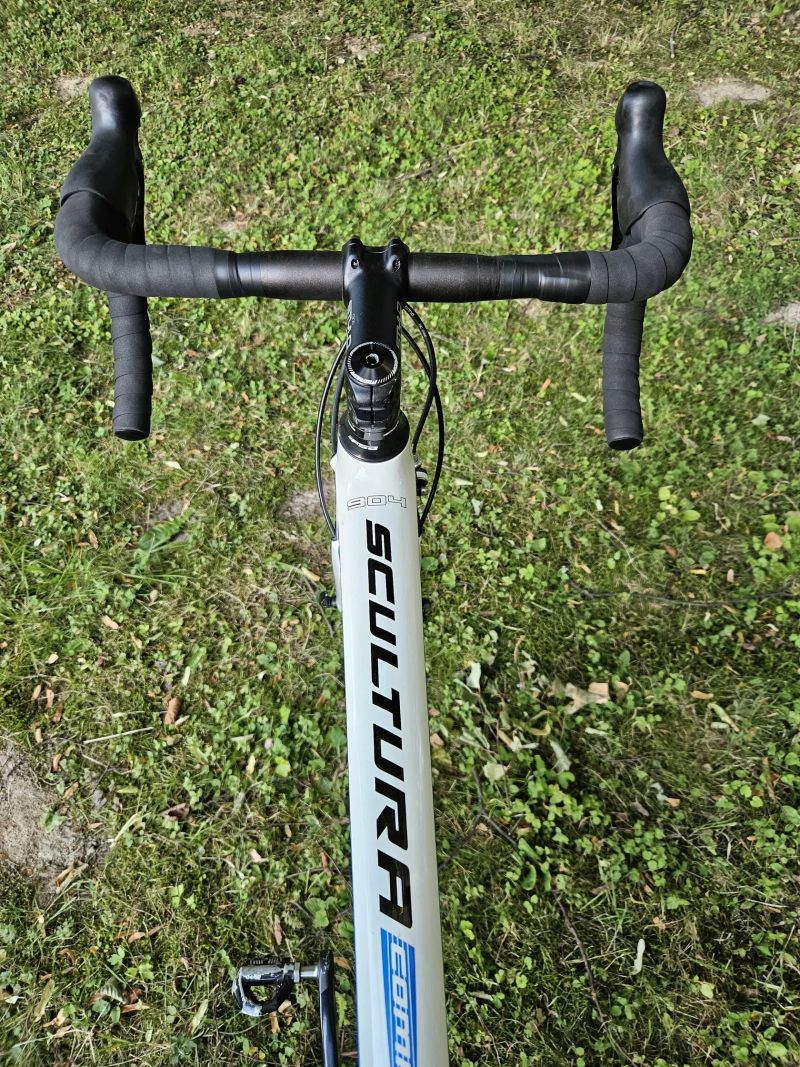 Merida Scultura Comp 904 vel.56