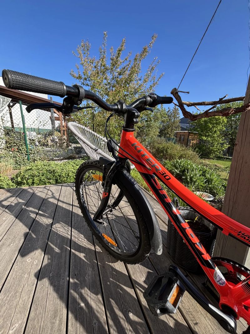 Dětské horské kolo 24" Kellys Kiter 30