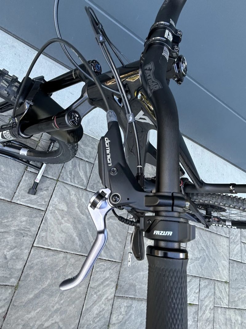 YT industries Decoy SN 29 CORE 3 CF