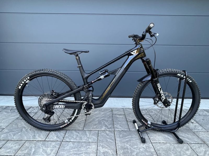 YT industries Decoy SN 29 CORE 3 CF
