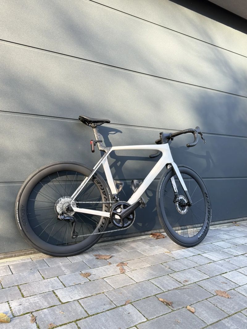 Trek Madone SL7 GEN 8 Garmin Varia držák