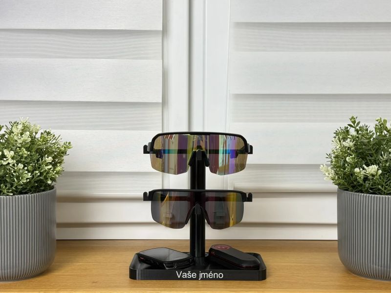Stojánek na 2 cyklistické brýle - personalizovaný