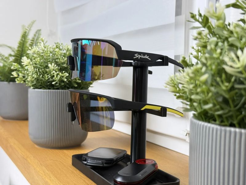 Stojánek na 2 cyklistické brýle