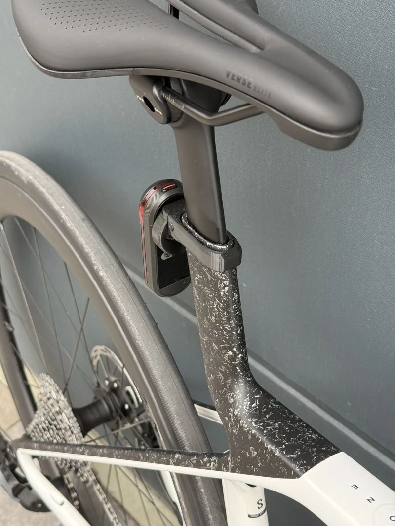 Trek Madone SL6 GEN 8 Garmin Varia držák